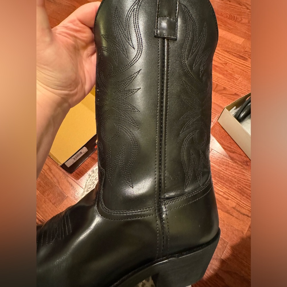 Men’s Authentic Laredo Black Leather Western / Cowboy Boots Size 9D EUC - Picture 6 of 6
